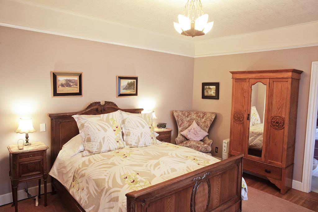 Old Thyme Inn Half Moon Bay Pokoj fotografie